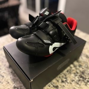 Women’s Peloton shoes size 8 (39) - lightly used